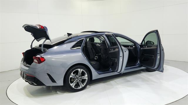 car-gallery-32