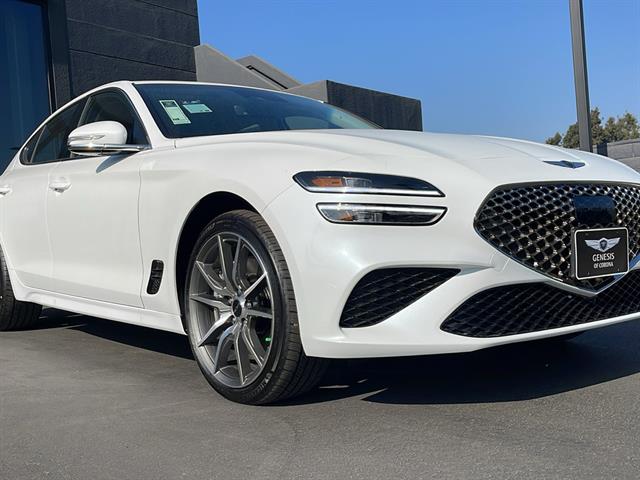 2025 Genesis G70 2.5T AWD 5