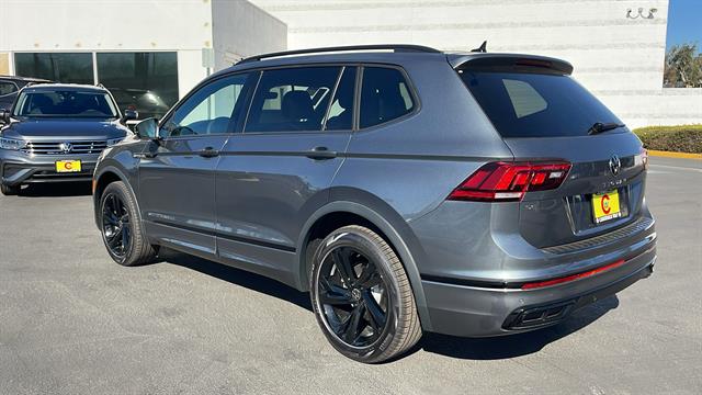 2024 Volkswagen Tiguan SE R-Line Black 11