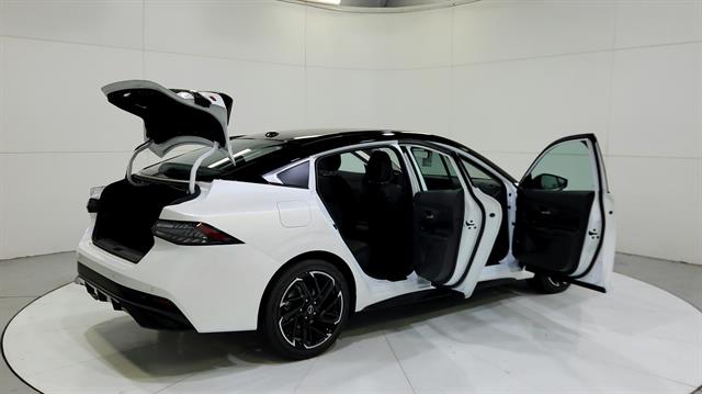 car-gallery-32
