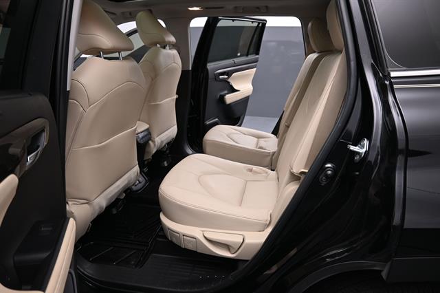 car-gallery-17