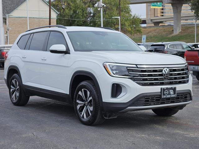 2024 Volkswagen Atlas 2.0T SE 2