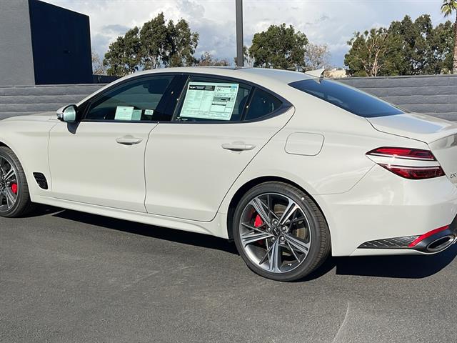 2025 Genesis G70 2.5T RWD 11