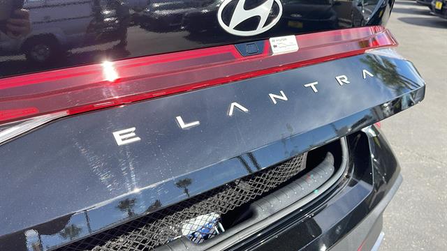 2024 Hyundai Elantra SEL 28