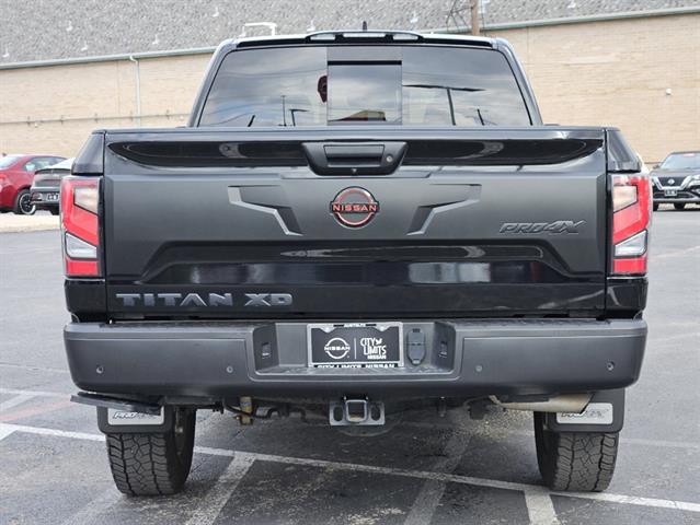 2024 Nissan Titan XD PRO-4X 4