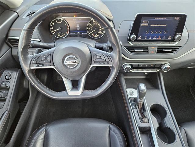 2022 Nissan Altima 2.5 SR 19