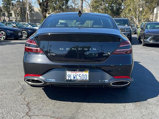 2024 Genesis G70 3.3T Sport Advanced 8