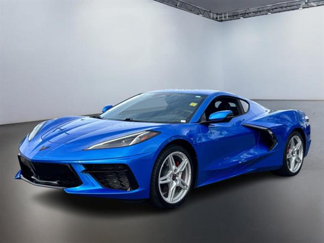 2024 Chevrolet Corvette Stingray 8