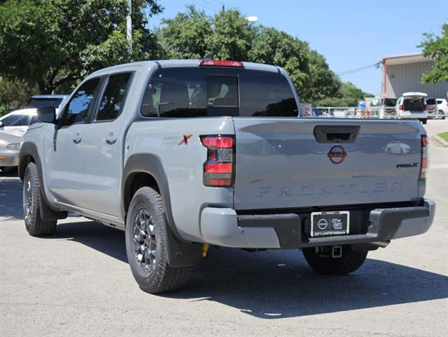 2024 Nissan Frontier PRO-X 3