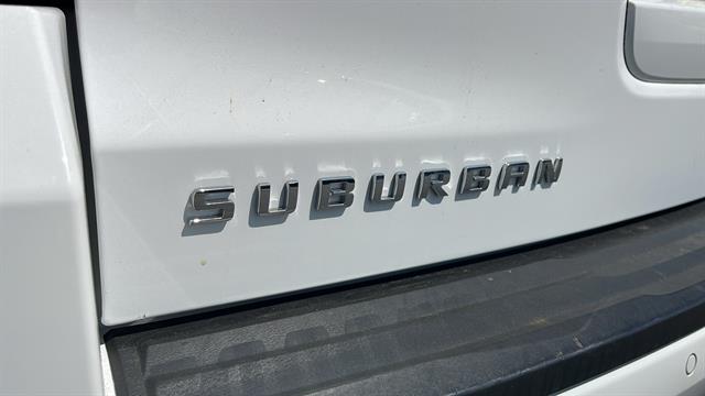 2020 Chevrolet Suburban LT 1500 28