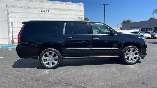 2018 Cadillac Escalade ESV Premium Luxury 6