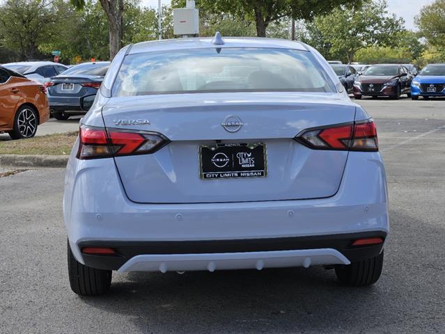 2025 Nissan Versa SV 4