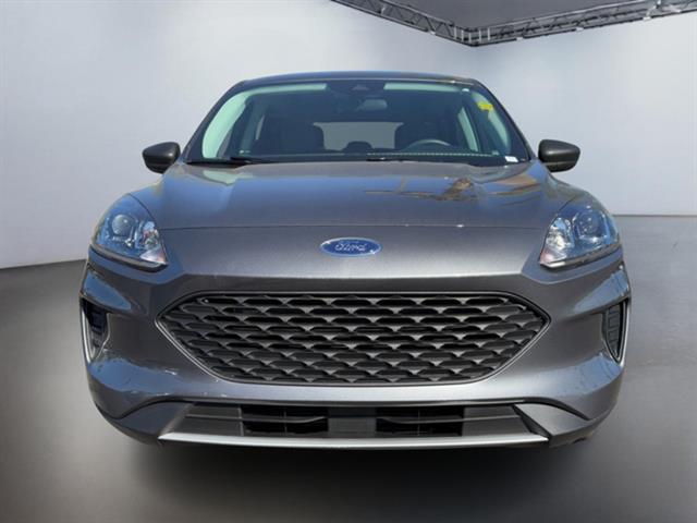 2022 Ford Escape S 7