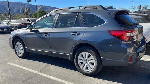 2019 Subaru Outback 2.5i Premium 5