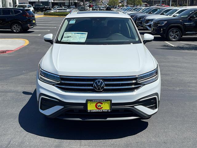 2024 Volkswagen Tiguan SE 13