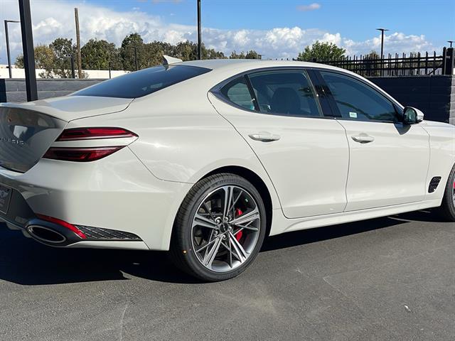 2025 Genesis G70 2.5T RWD 7