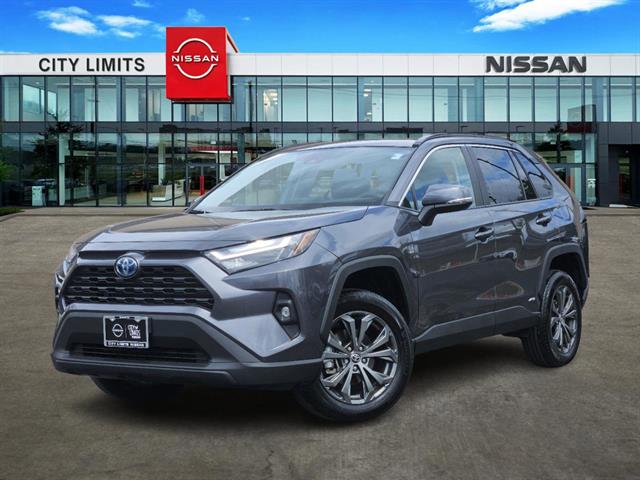 2022 Toyota RAV4 Hybrid XLE Premium 1