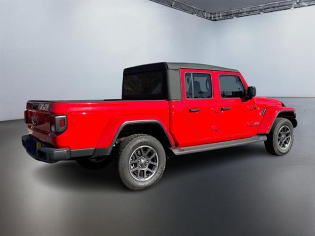 2023 Jeep Gladiator Overland 3