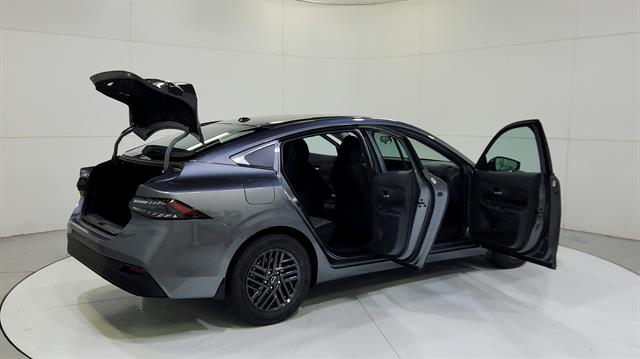 car-gallery-32