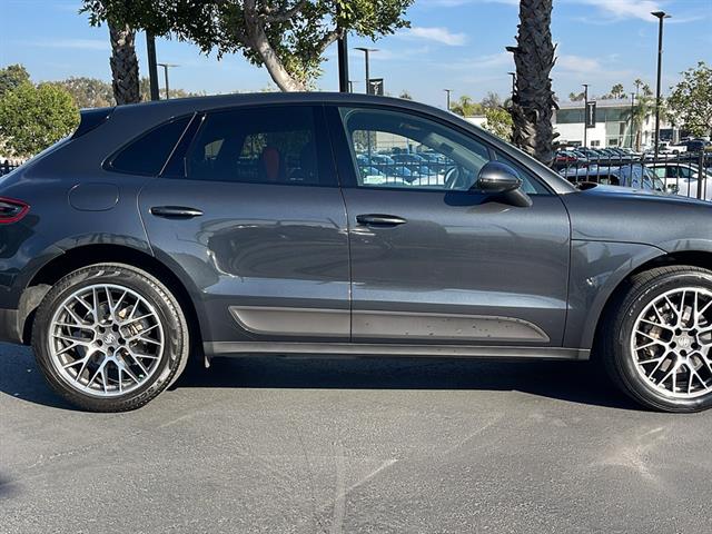 2018 Porsche Macan S 6