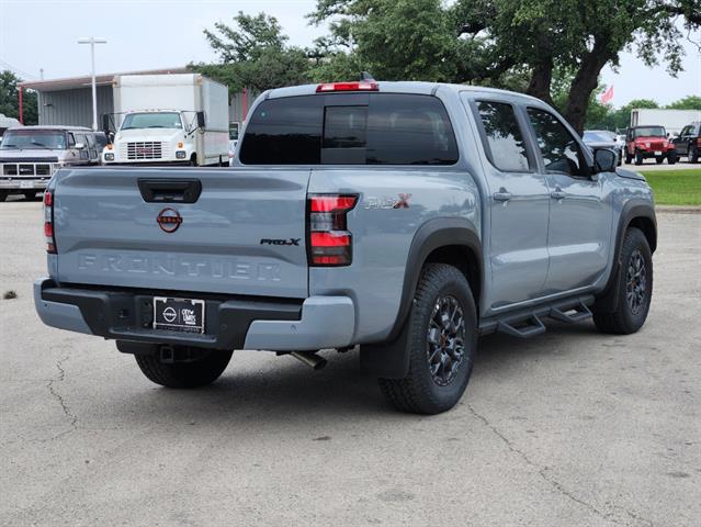 2024 Nissan Frontier PRO-X 3