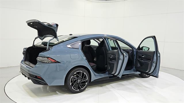 car-gallery-32
