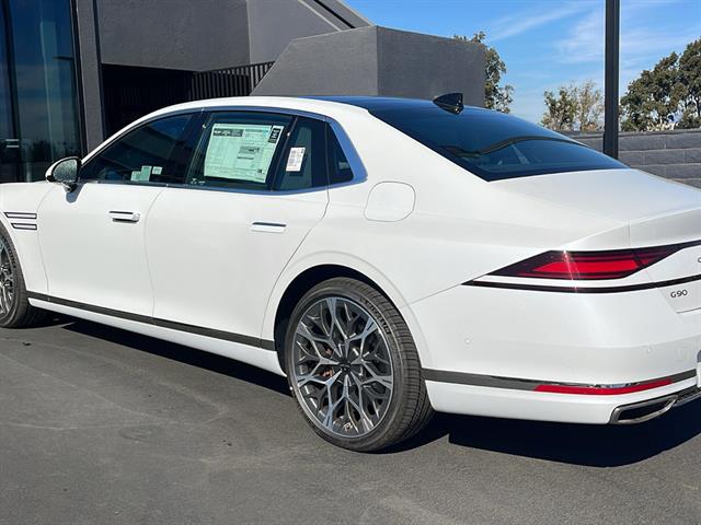 2024 Genesis G90 3.5T e-SC AWD 11