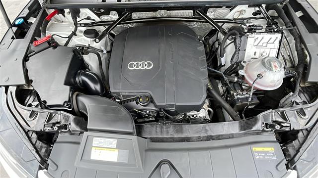 2021 Audi Q5 2.0T quattro Premium Plus 34