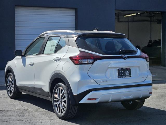 2024 Nissan Kicks SV 4