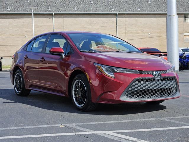 2022 Toyota Corolla LE 2