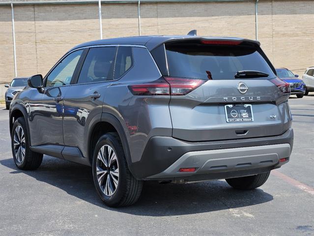 2023 Nissan Rogue SV 4