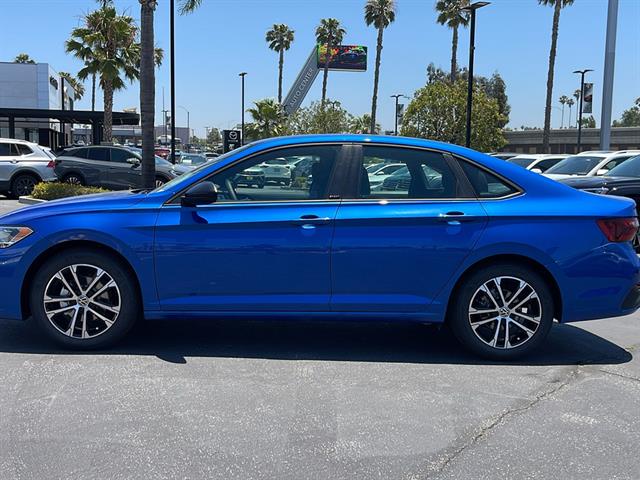 2024 Volkswagen Jetta Sport 6