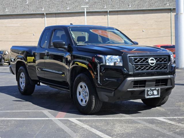 2023 Nissan Frontier S 2