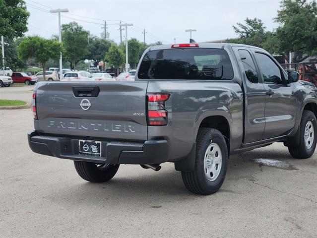 2024 Nissan Frontier S 3