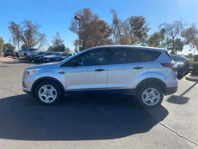 2017 Ford Escape S 4