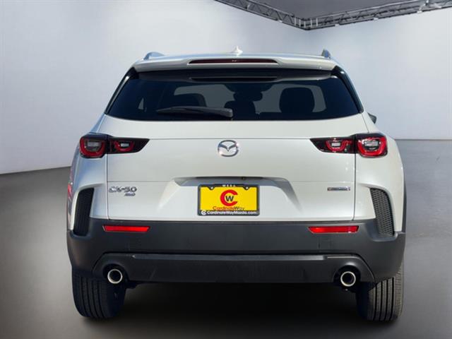 2025 Mazda CX-50 2.5 S Premium Package 6