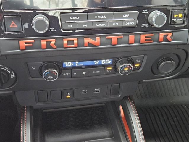 2025 Nissan Frontier PRO-4X 14