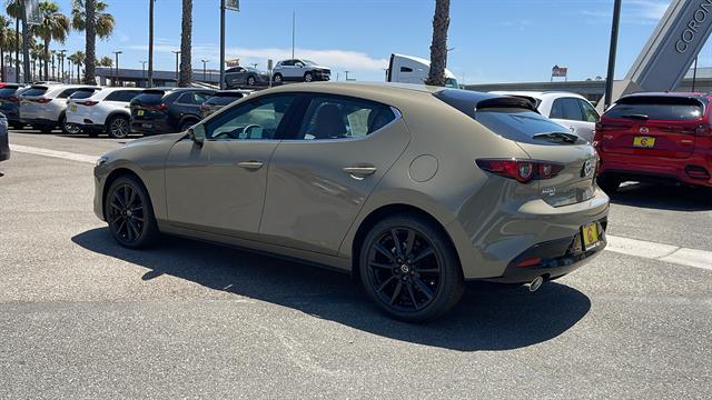 2025 Mazda Mazda3 Hatchback 2.5 Carbon Turbo 7