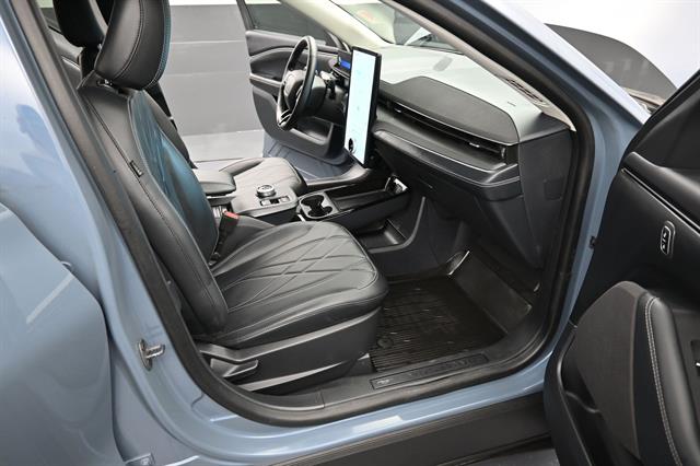car-gallery-15