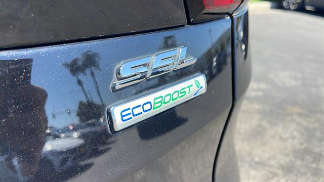 2019 Ford Escape SEL 30