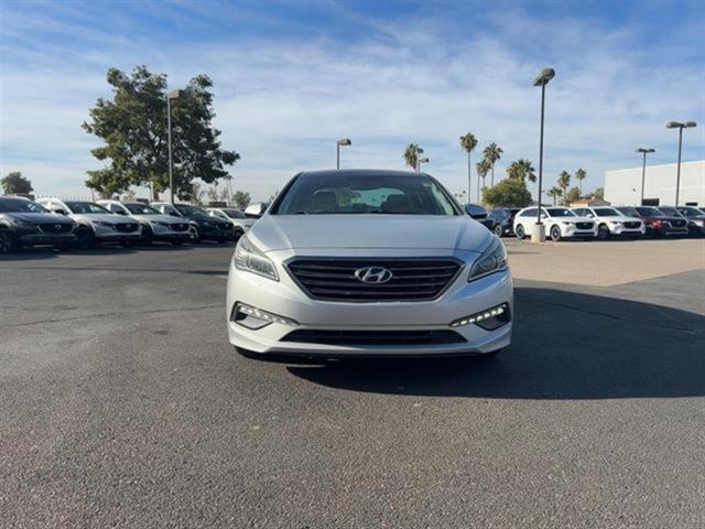 2015 Hyundai Sonata Limited 32