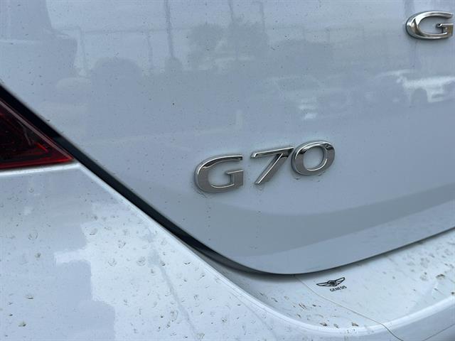 2022 Genesis G70 3.3T Advanced 4