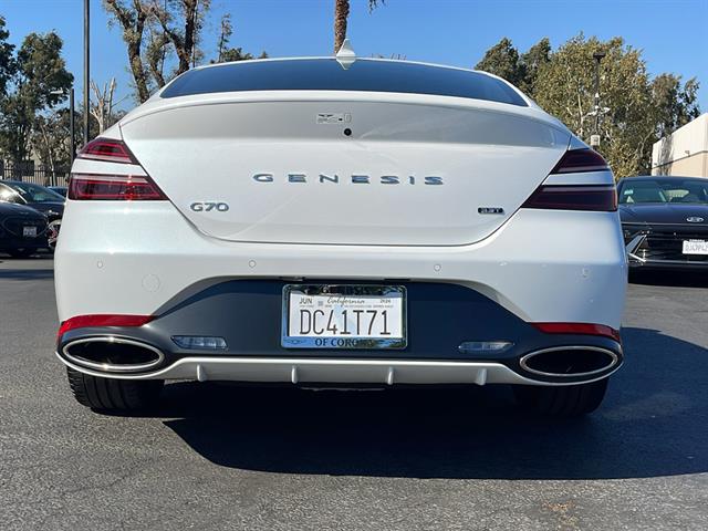 2024 Genesis G70 3.3T Sport Advanced 10