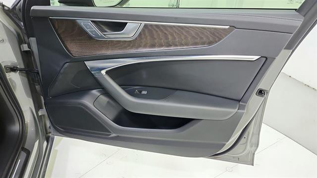 car-gallery-28