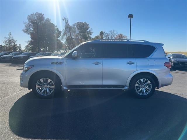 2017 INFINITI QX80 Limited 4