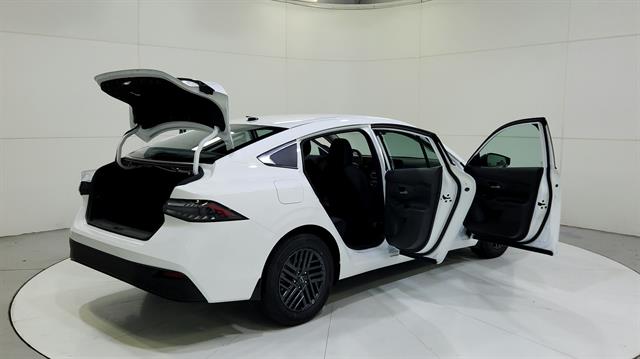 car-gallery-32