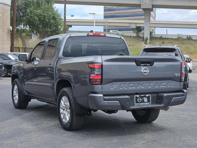 2023 Nissan Frontier SV 4