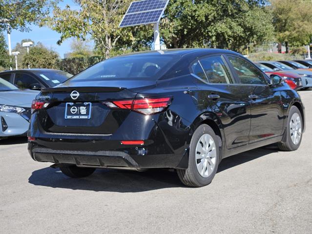 2025 Nissan Sentra S 5