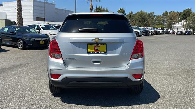 2020 Chevrolet Trax LS 8