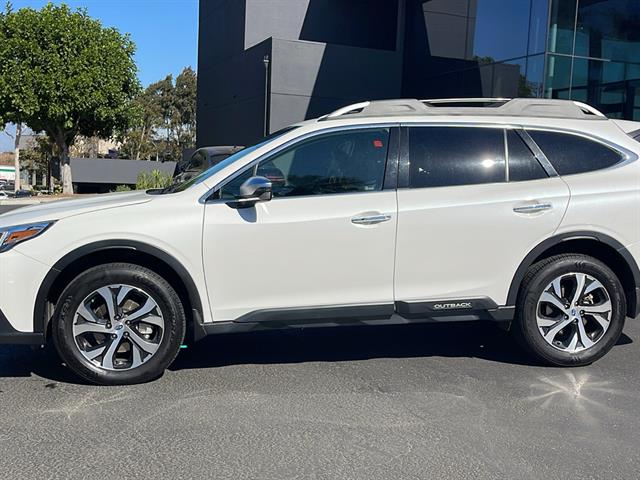 2021 Subaru Outback Touring XT 12